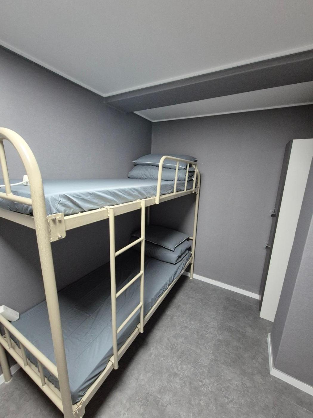 Gangnam Seven Hostel Seul Esterno foto